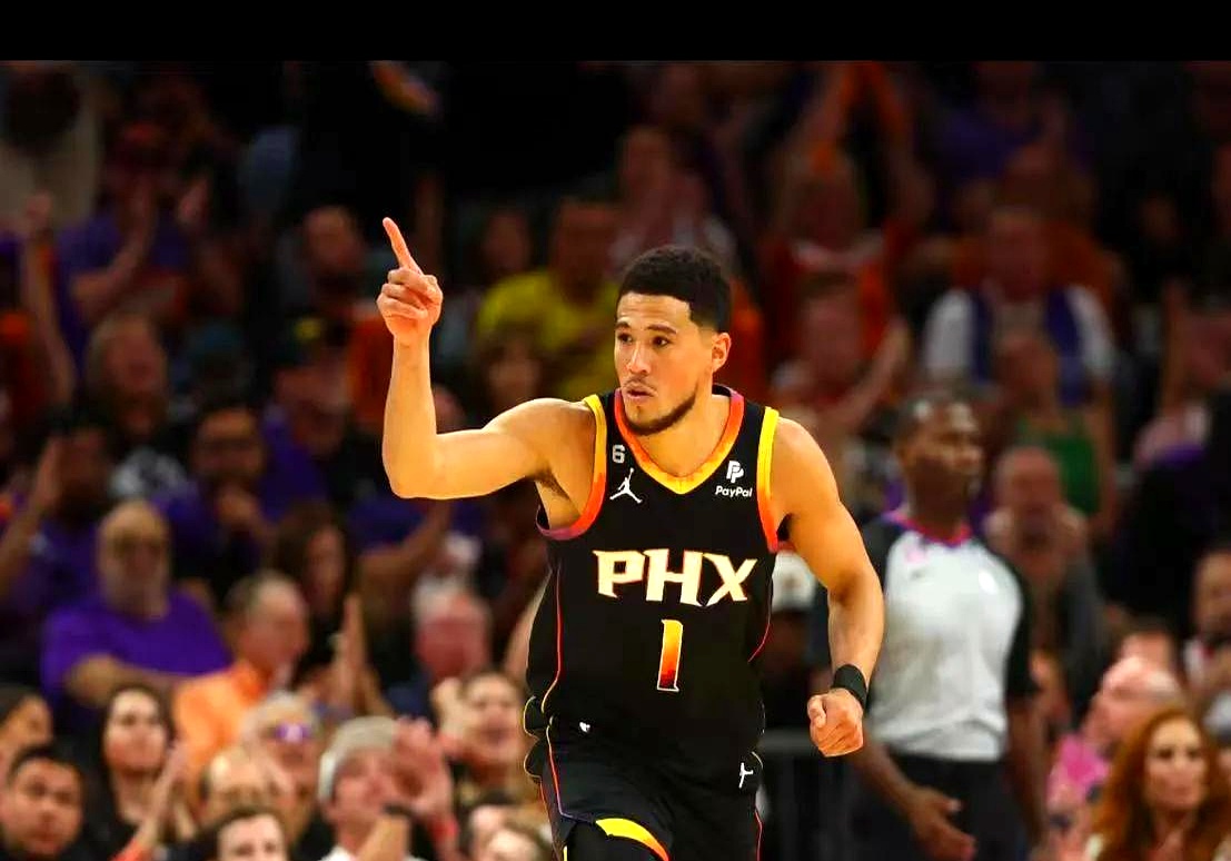 立陶宛男篮逆转澳大利亚男篮,布克爆发神勇 立陶宛男篮逆转澳大利亚男篮,布克爆发神勇