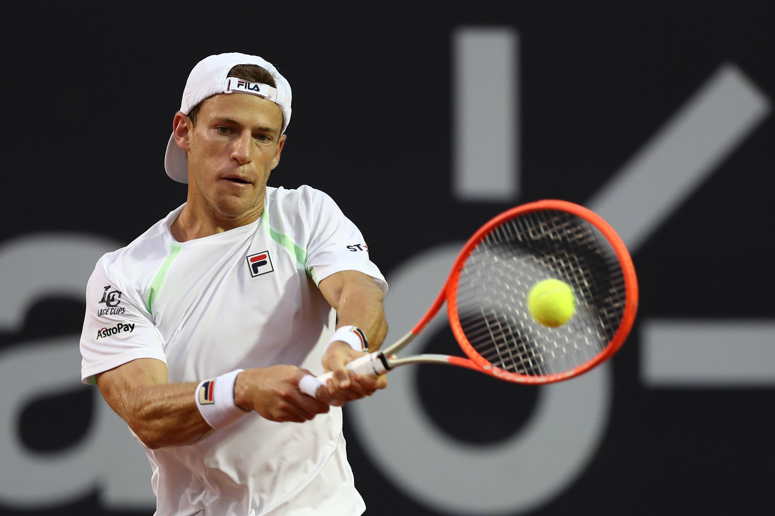 西班牙网球队完胜澳大利亚网球队，阿尔卡拉斯送出助攻