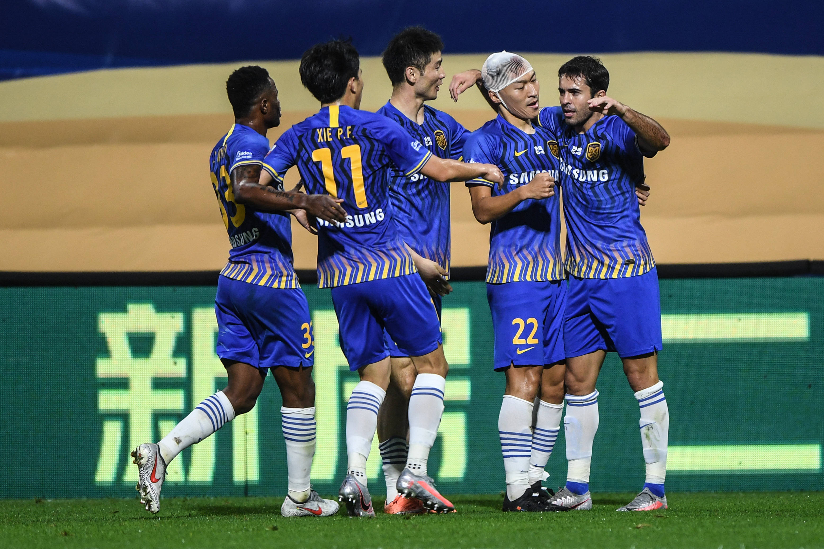 关于苏宁主场战平鲁能,保持不败的信息 关于苏宁主场战平鲁能,保持不败的信息