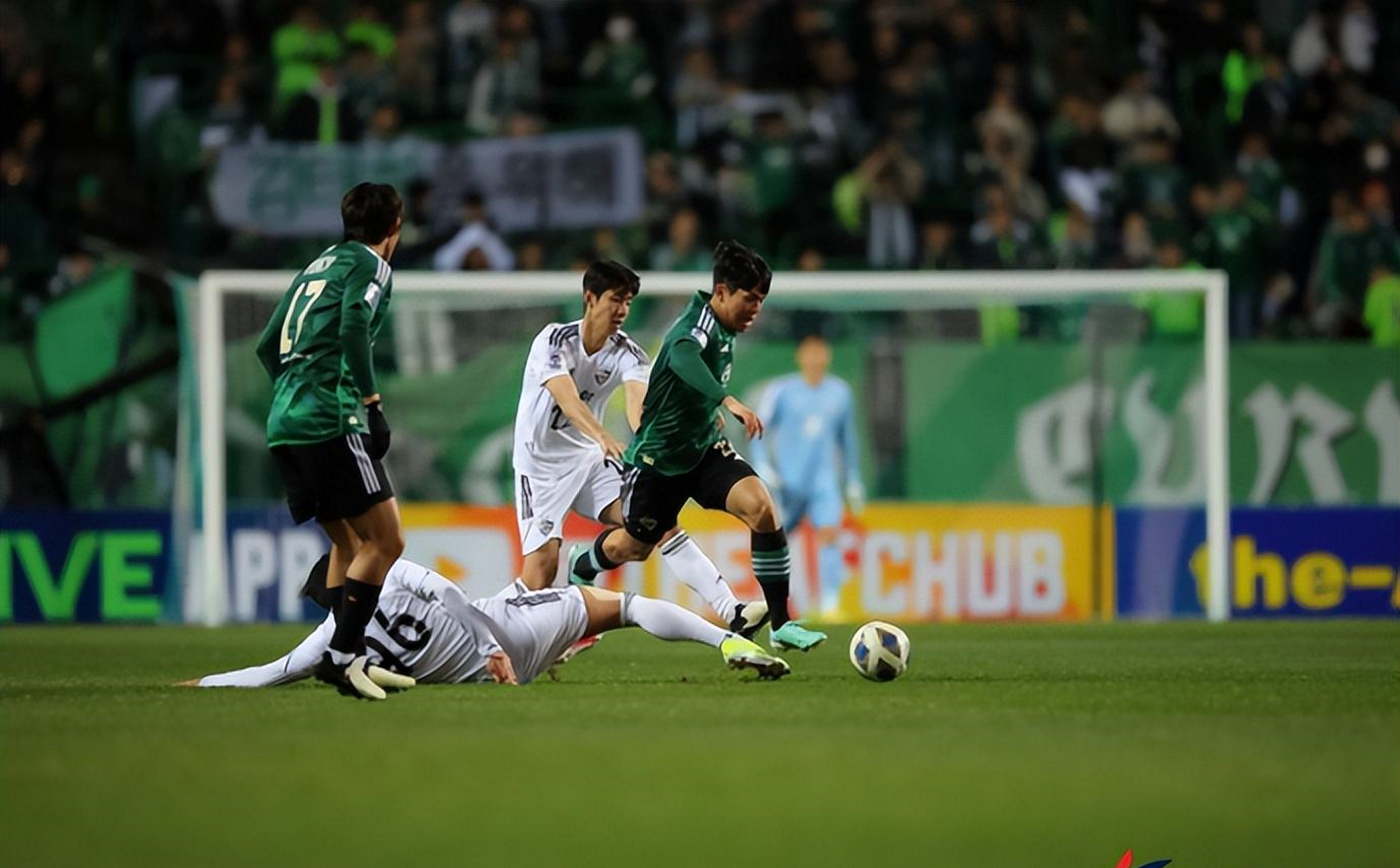 开云体育APP下载-防守利器对攻球队凭借团队防守获胜的简单介绍