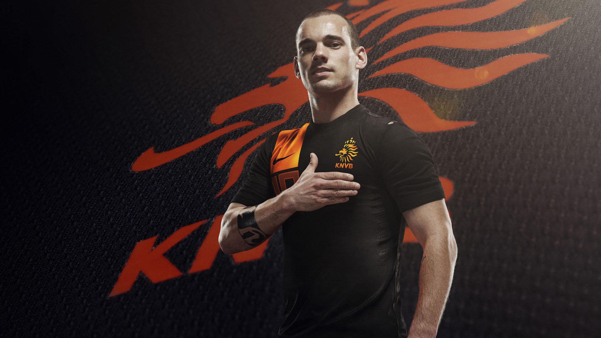 绿茵场上的冰与火之歌，哈兰德爆发映照下，澳大利亚如何从摩纳哥带走足球智慧