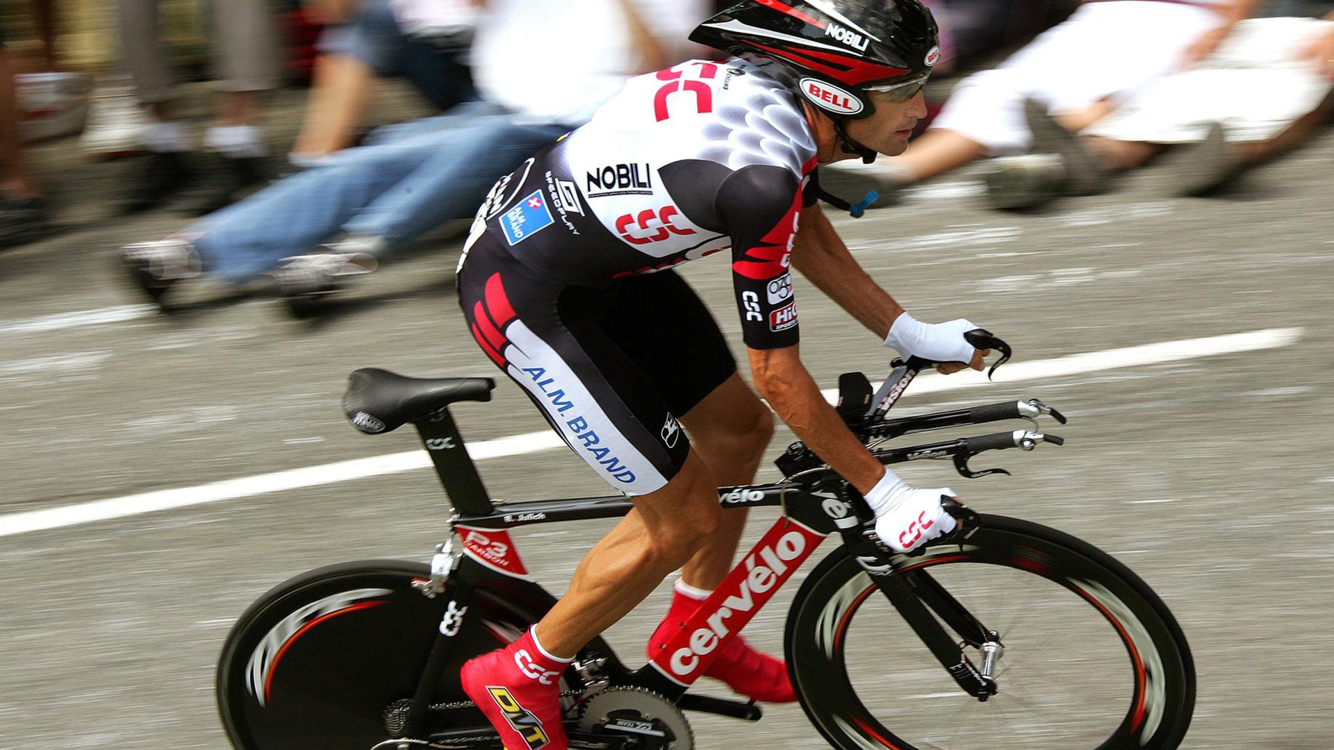 绿茵沙海与东决之光，当沙特撼动欧洲，萨拉赫在关键战场加冕