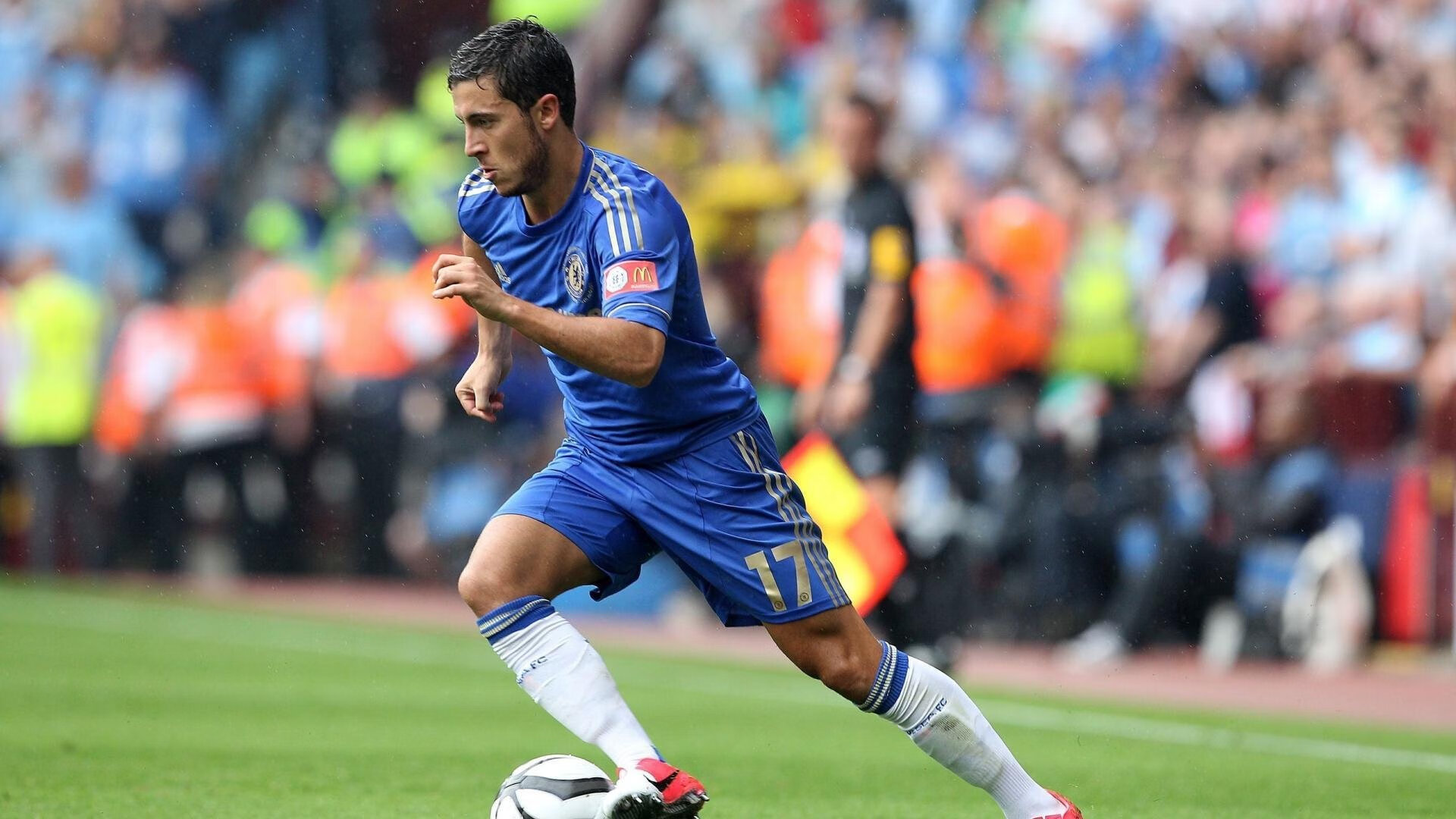 北欧铁壁的裂痕,当多特蒙德风暴打穿瑞典,德里赫特在美加墨世界杯接管比赛