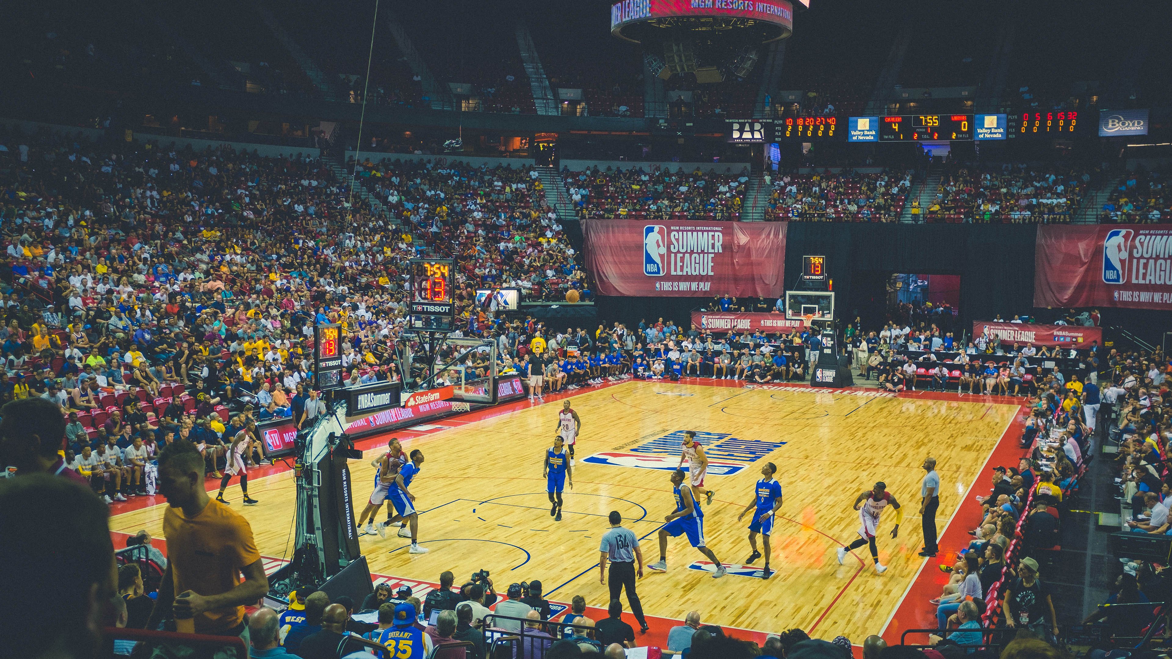 布伦森成为胜负手，黄蜂淘汰魔术—新王登基的东部变局