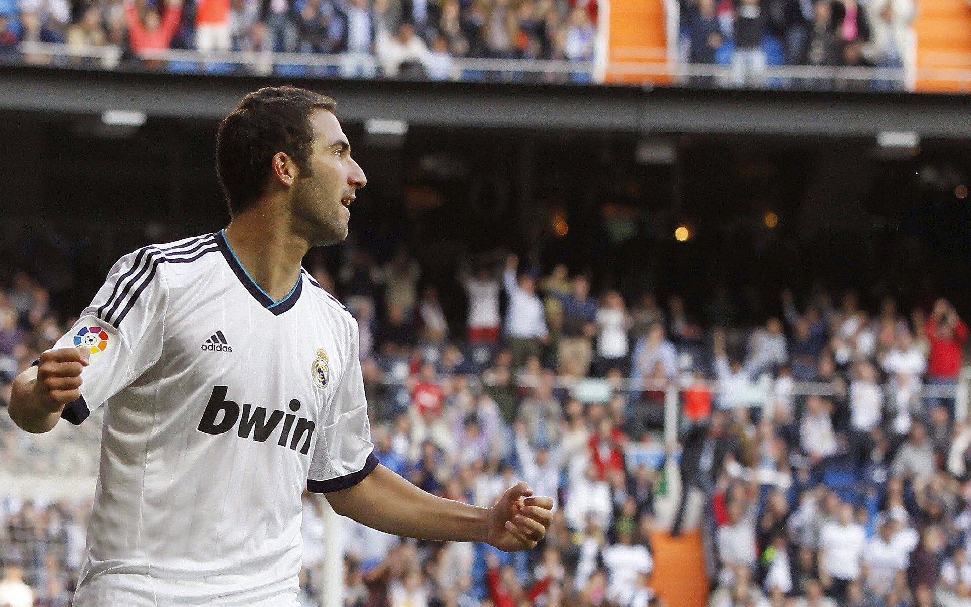 赛道奇迹，哈斯绝杀红牛，诺里斯刷新历史纪录